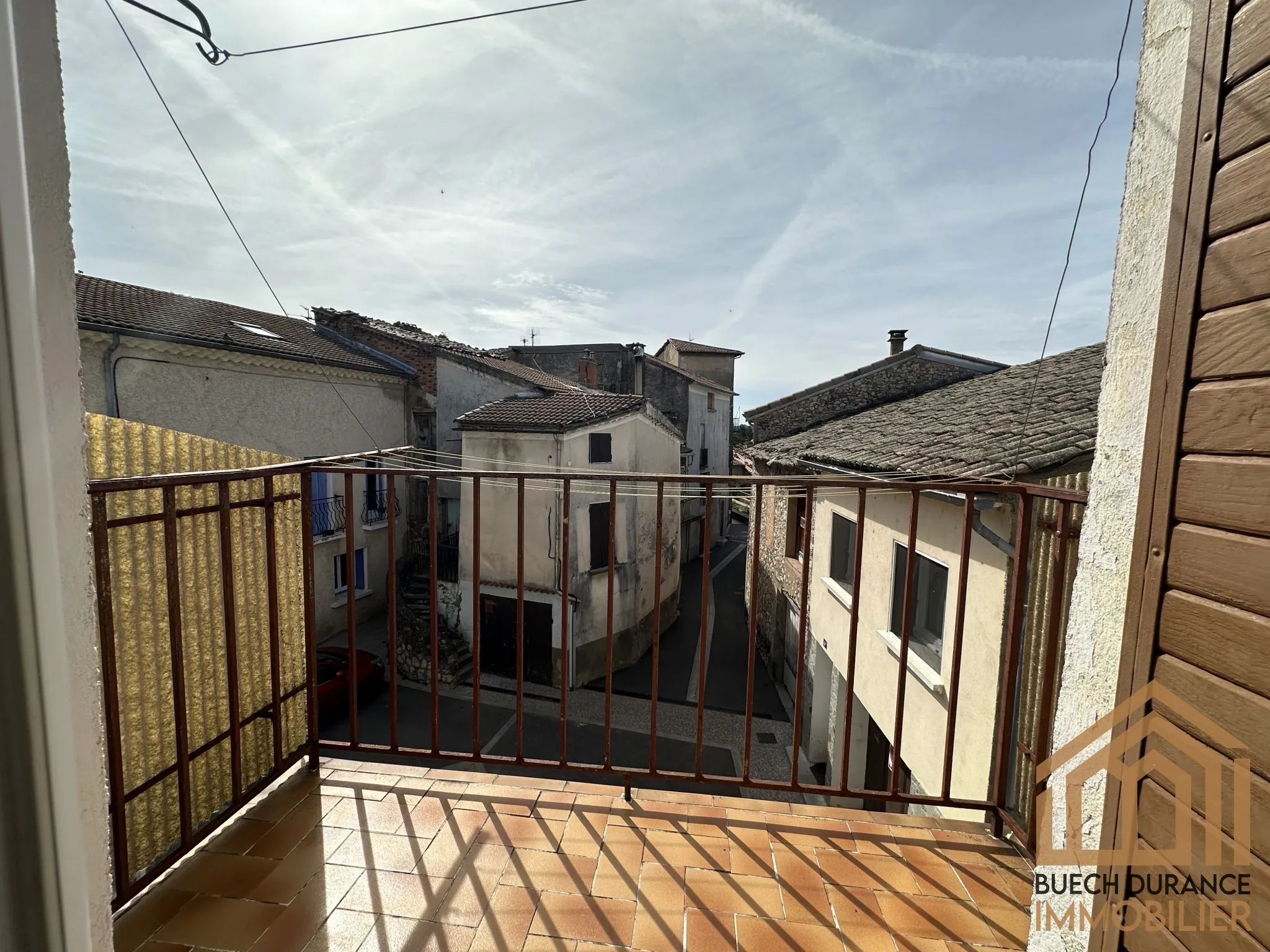 Maison de ville à vendre à Laragne-Montéglin - 60 m² - 120 000 € 