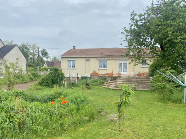 Maison familiale à vendre à Mehun sur Yèvre - 116 m² - 3 chambres