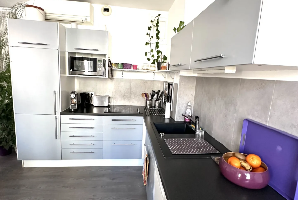 À vendre : Appartement de 51 m² dans le quartier des Catalans, Marseille 