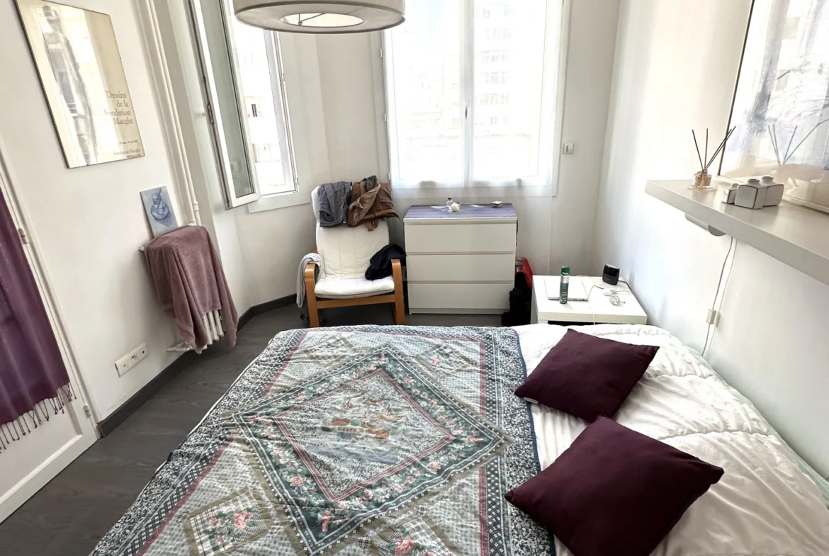 À vendre : Appartement de 51 m² dans le quartier des Catalans, Marseille 