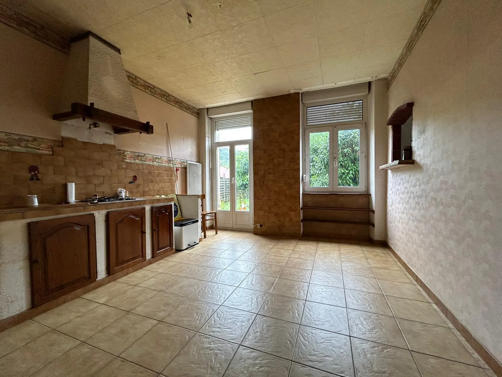 Appartement spacieux à rénover à Bening-lès-Saint-Avold 