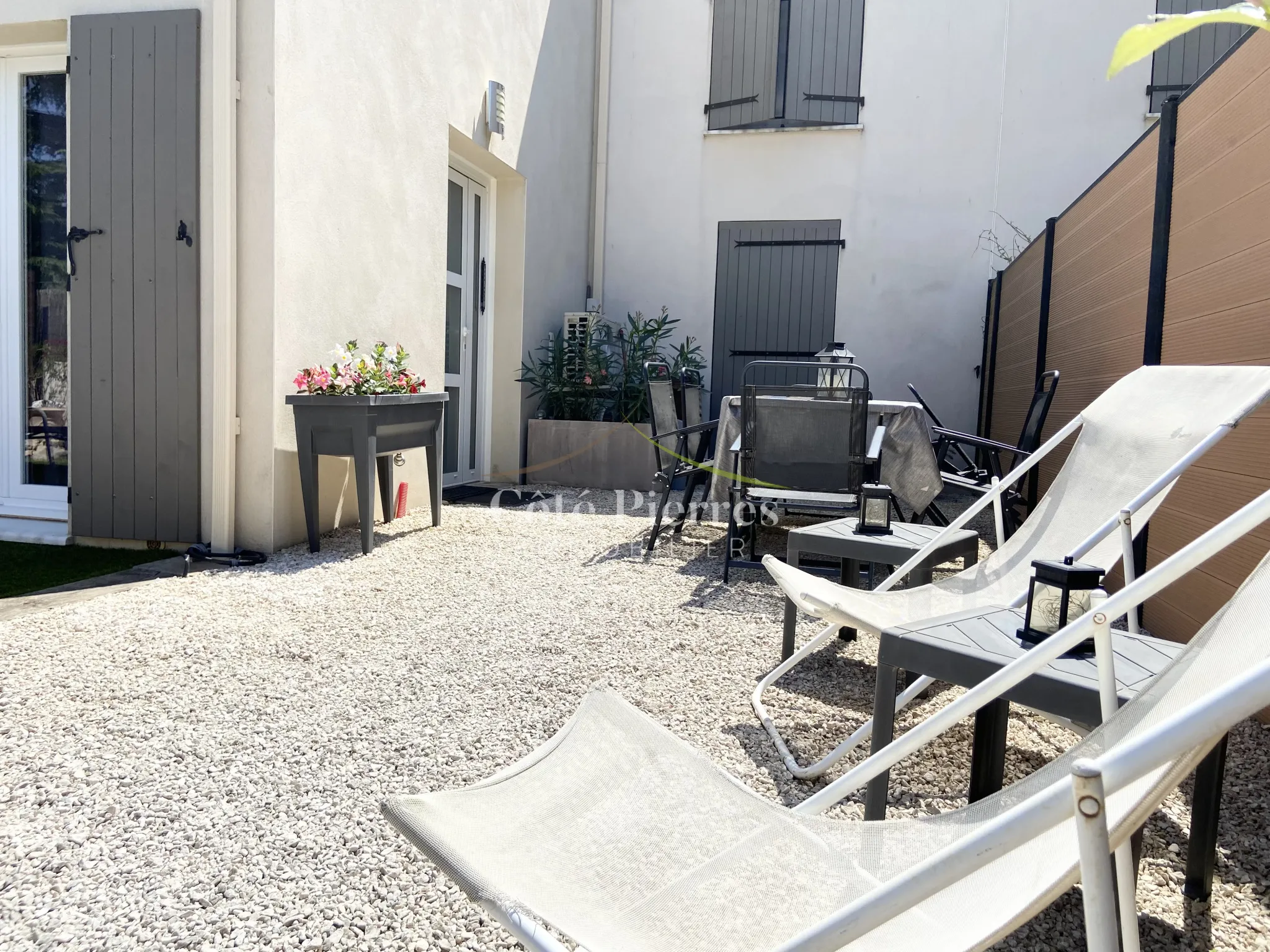 Maison récente avec jardinet à Uzès - 4 chambres 