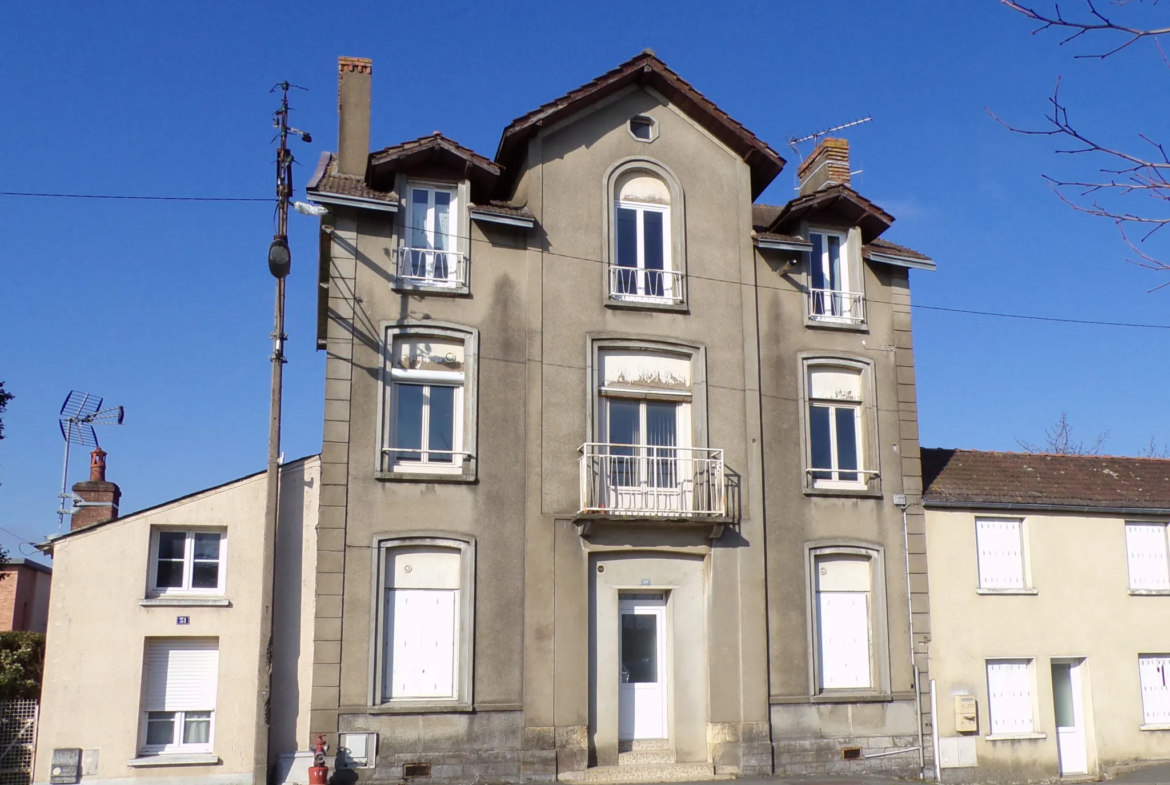 Bel appartement à vendre près de la gare à Sablé-sur-Sarthe 