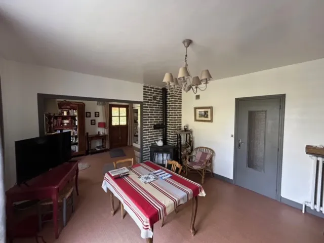 Maison spacieuse à vendre à Marcillac la Croisille 