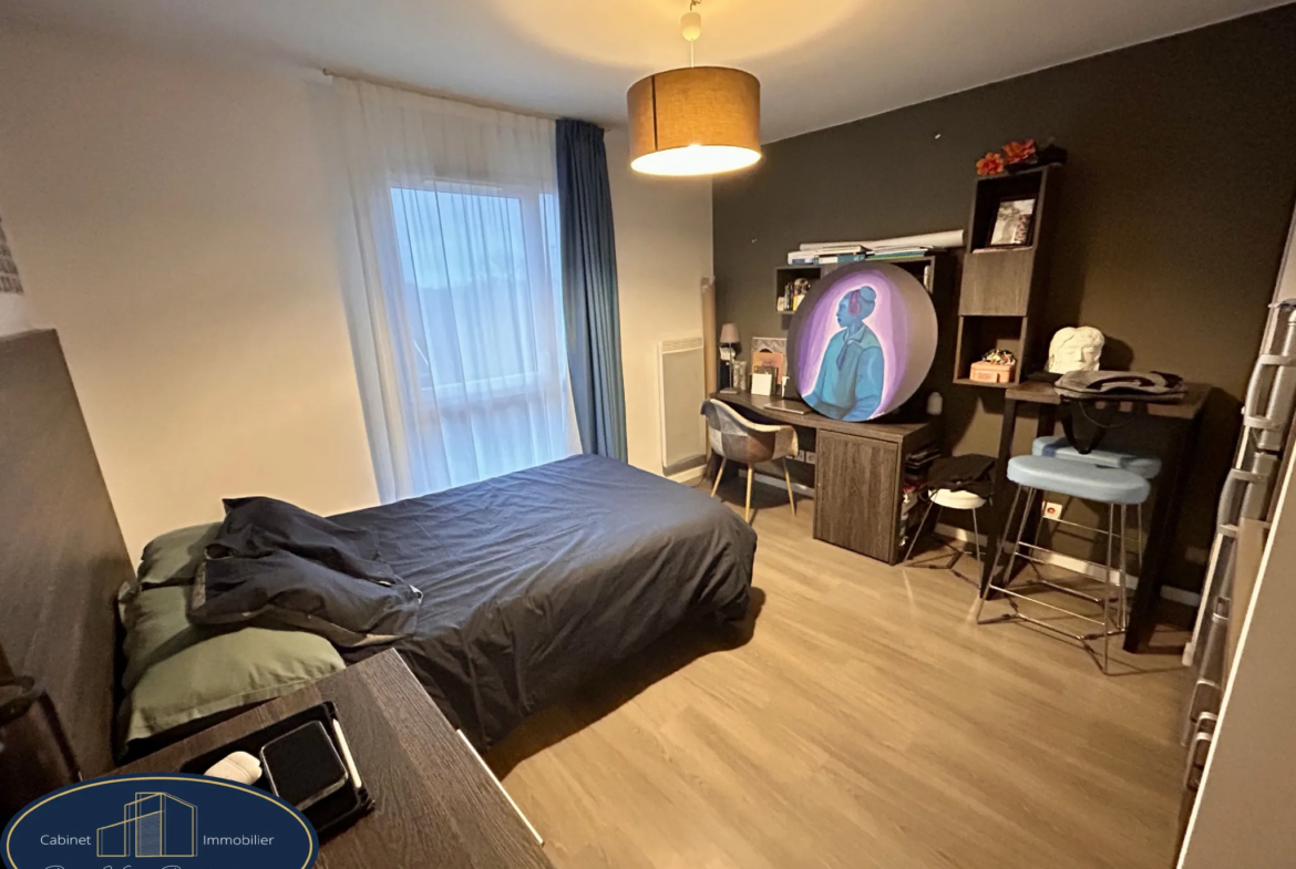 Studio Meublé à vendre à Valenciennes 