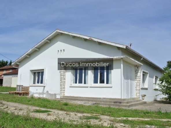 Maison avec 2,8 hectares de terrain à Virazeil