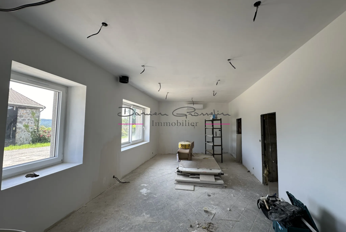 Maison individuelle à Fourneaux avec jardin et potentiel 