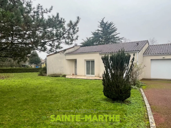 Vente d'un pavillon de plain-pied à Niort avec 3 chambres et garage