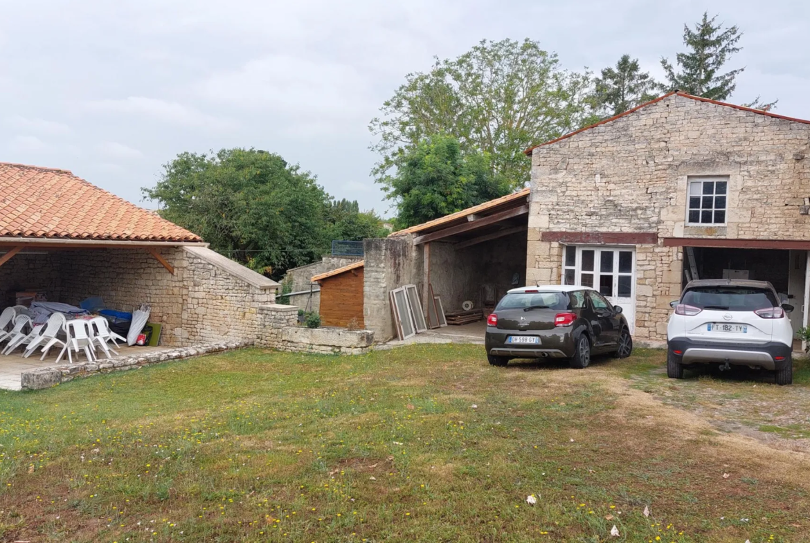 Vente Maison Familiale à Saint Maxire près de Niort 