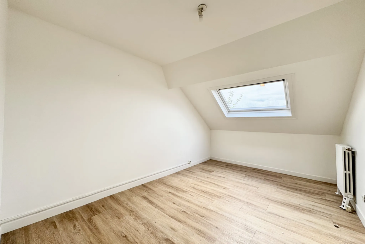 Appartement à Rénover de Type 3 à Lille - Près du Théâtre Sebastopol 