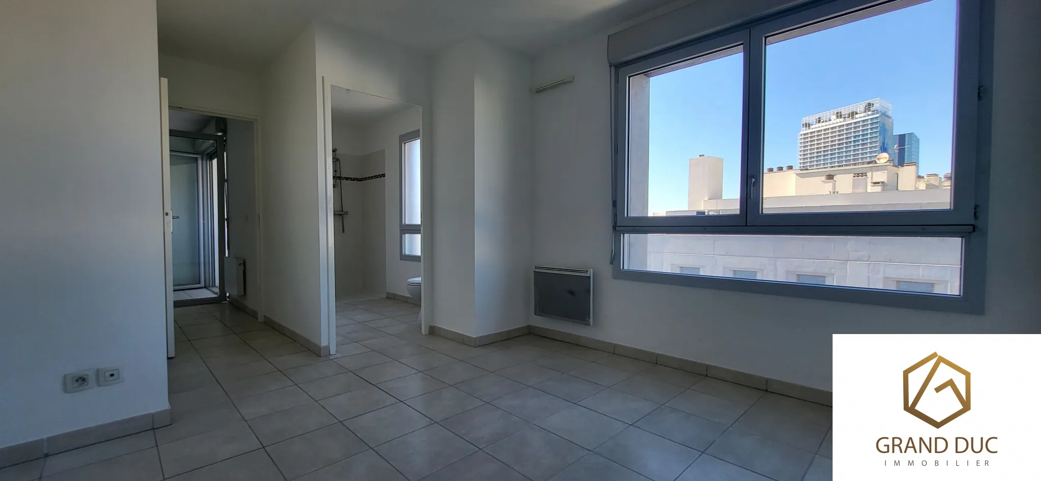 À Vendre : Appartement T2 + Terrasse à Marseille 