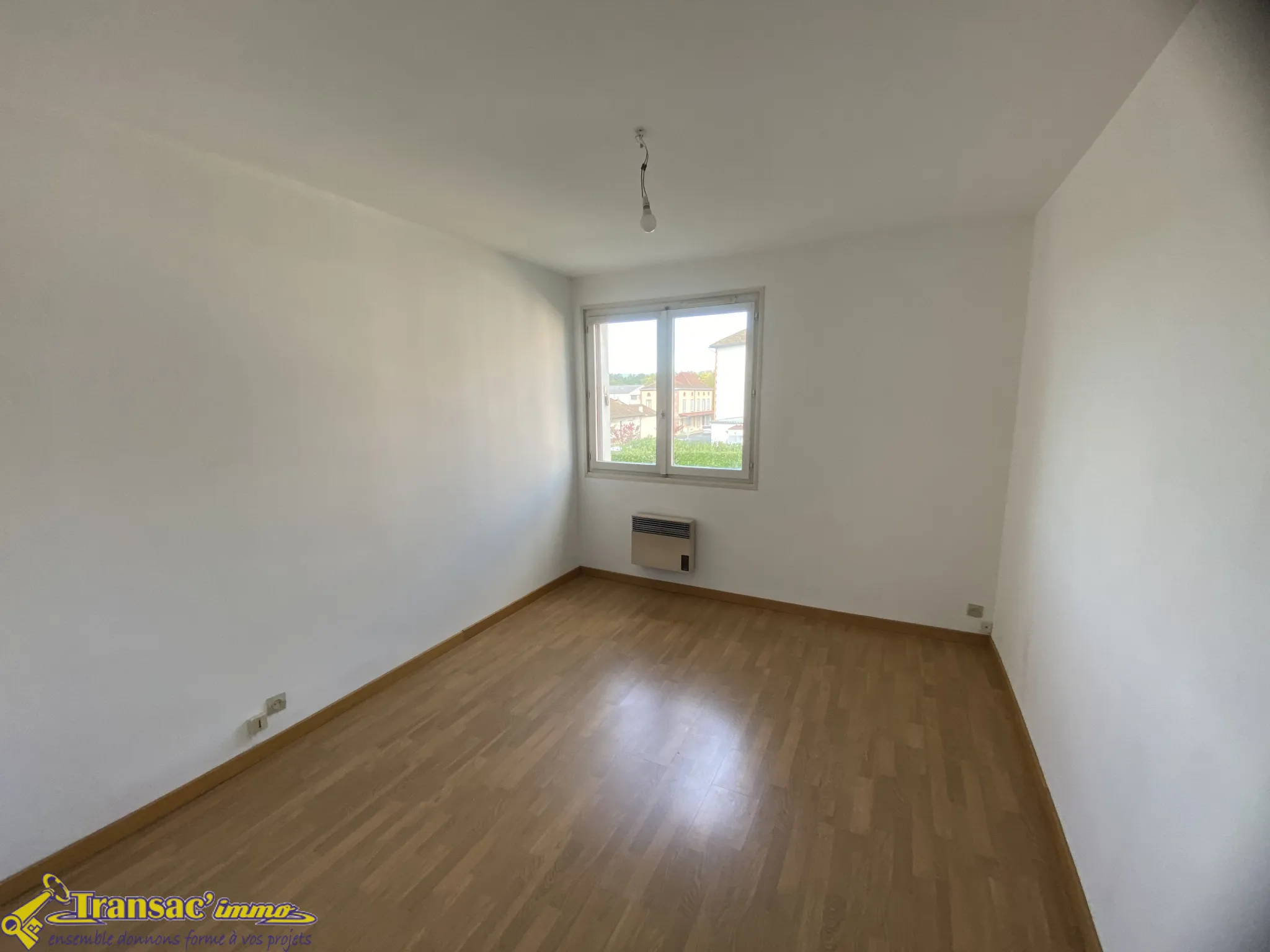 À vendre 59950 € à Courpière : appartement T4 de 80,51 m² 