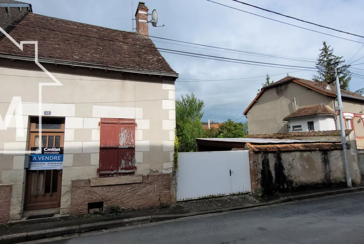 Maison de ville avec jardin et garage à Buzançais 