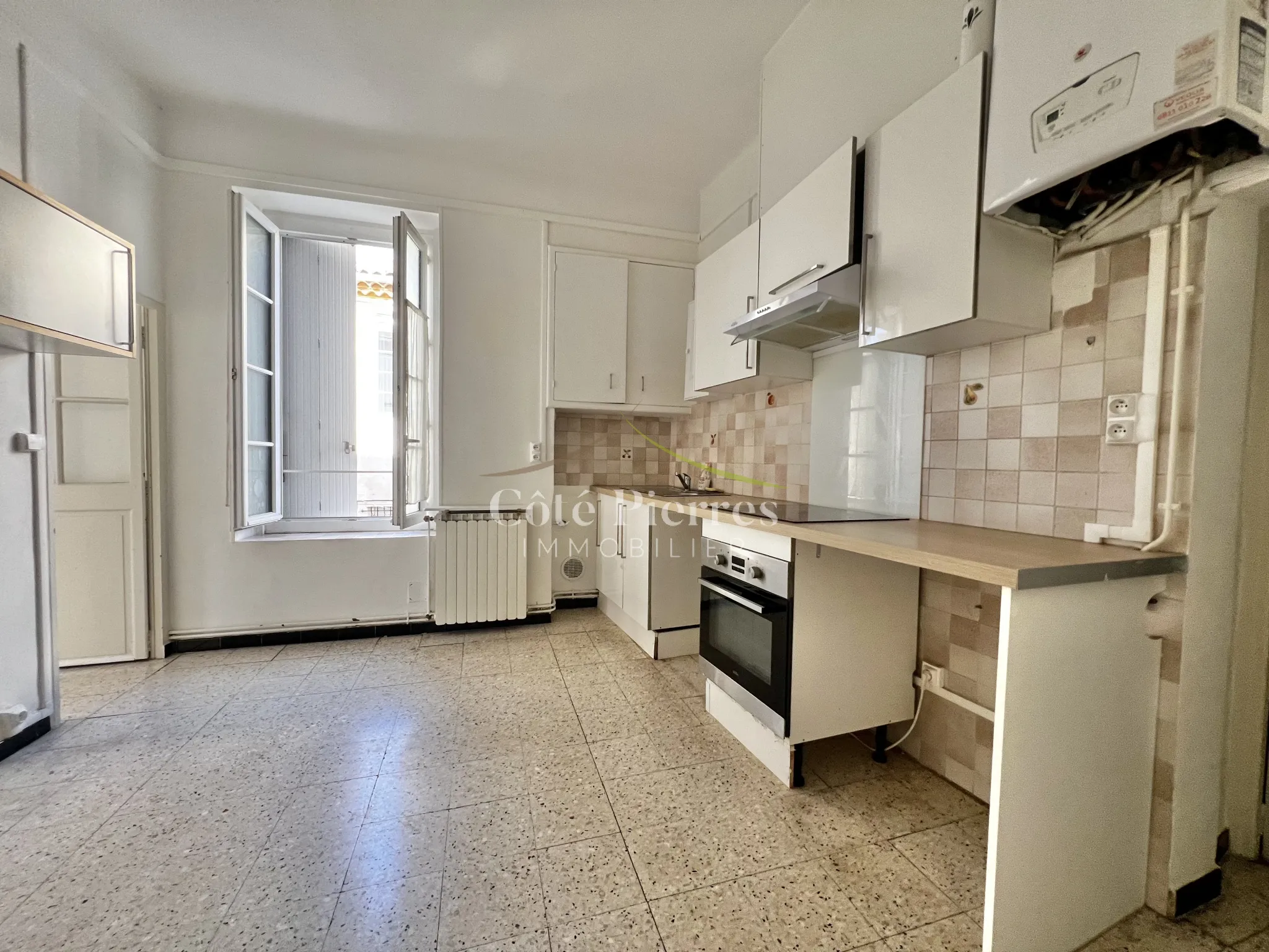 À vendre : Appartement T4 lumineux à Nîmes 