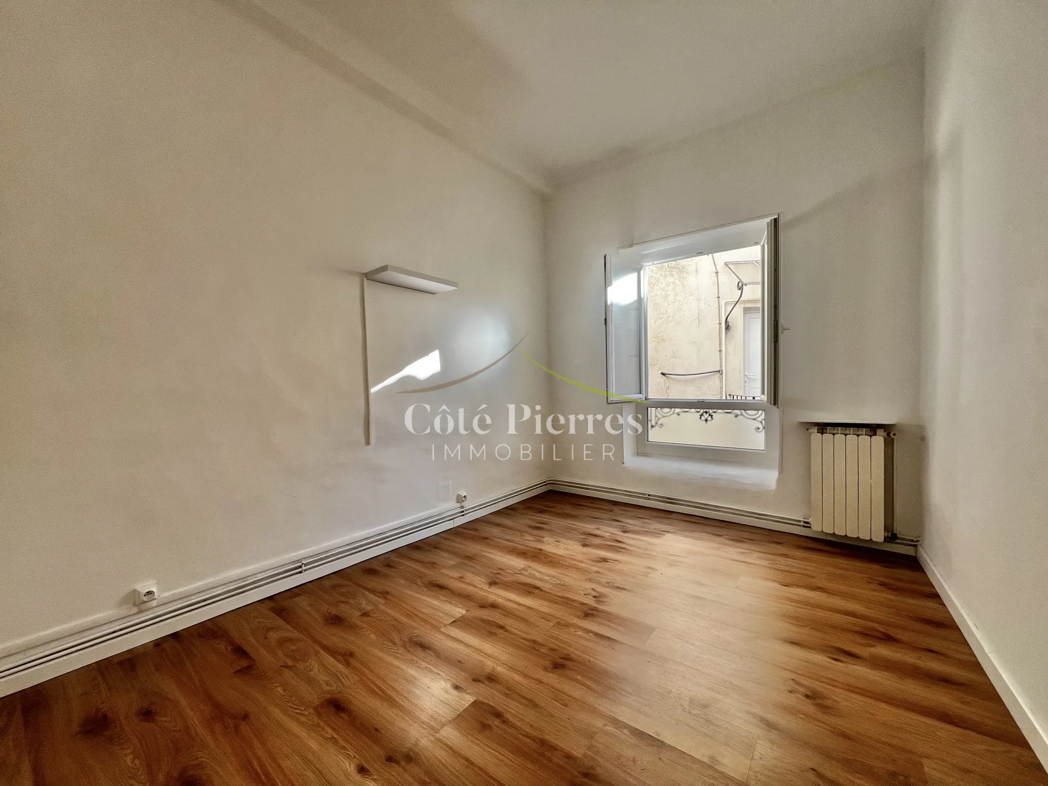 À vendre : Appartement T4 lumineux à Nîmes 