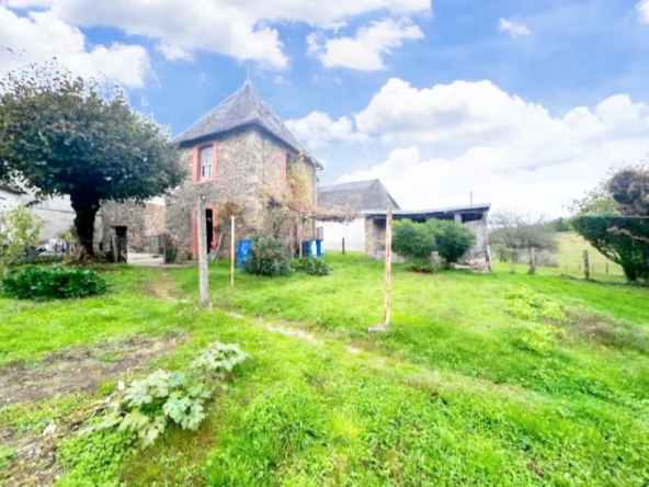 Maison à rénover à Forges, Corrèze - 34 m² sur terrain de 460 m²