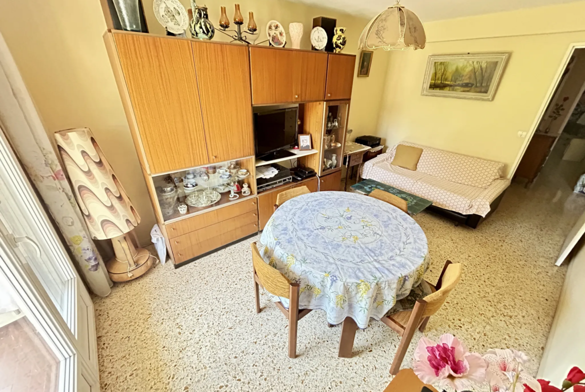 À vendre : Appartement 3 pièces de 58 m² à Nice Est 