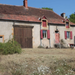 Maison de village à Saint Desiré sur terrain de 2500 m2 à rénover