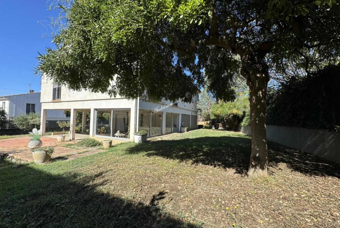 Maison avec jardin et garage à Limoux - 145 m2 