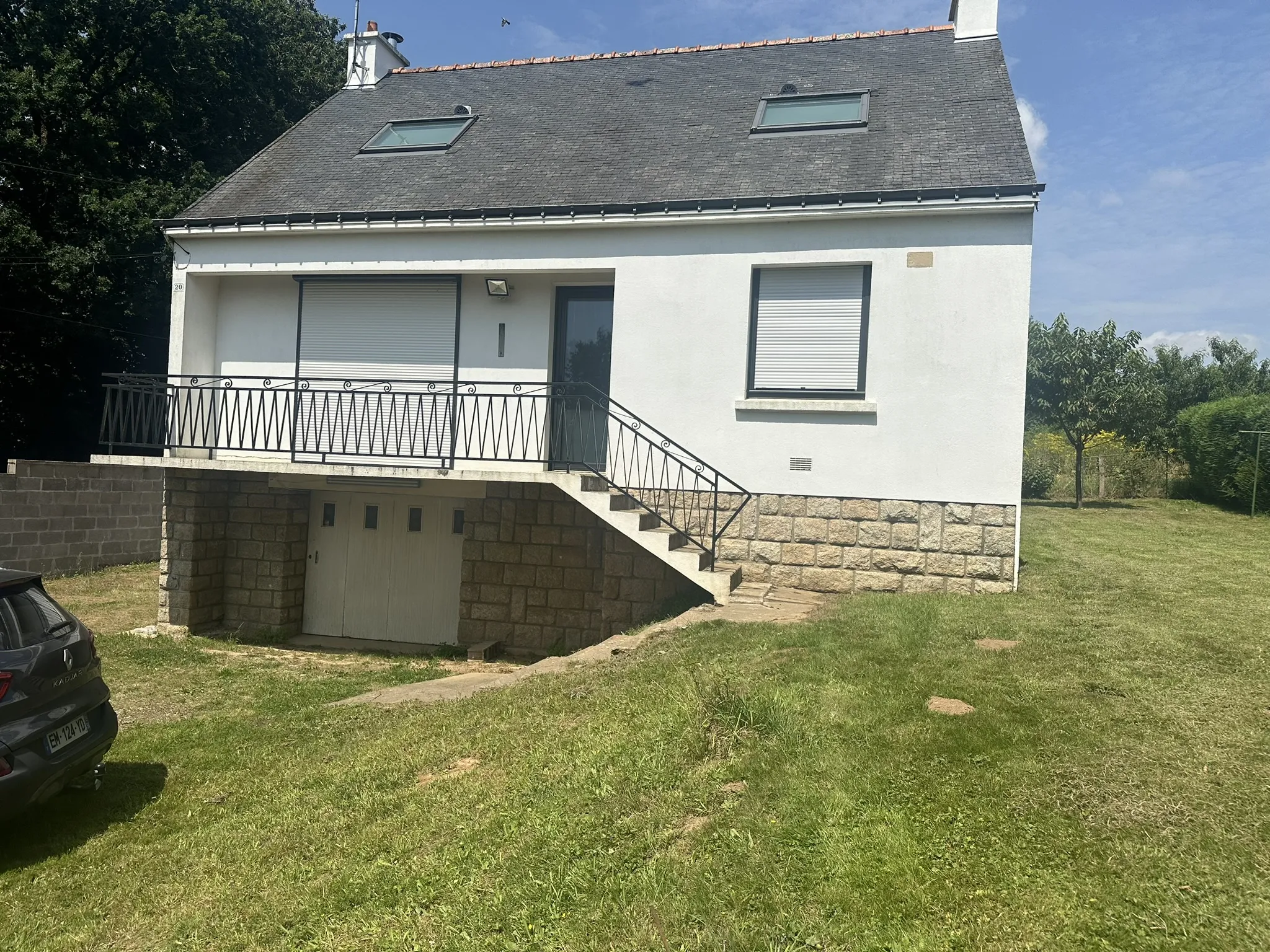 Belle maison rénovée à Baud - 4 pièces, 3 chambres 