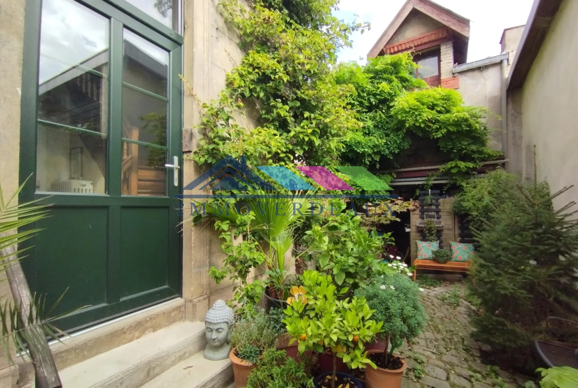 Maison de ville à vendre proche du château de Lunéville 