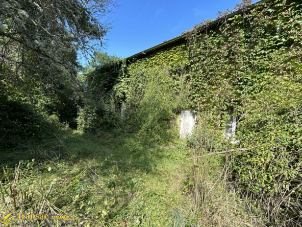 Maison 5 pièces à Paslières avec 18 000 m² de terrain à rénover