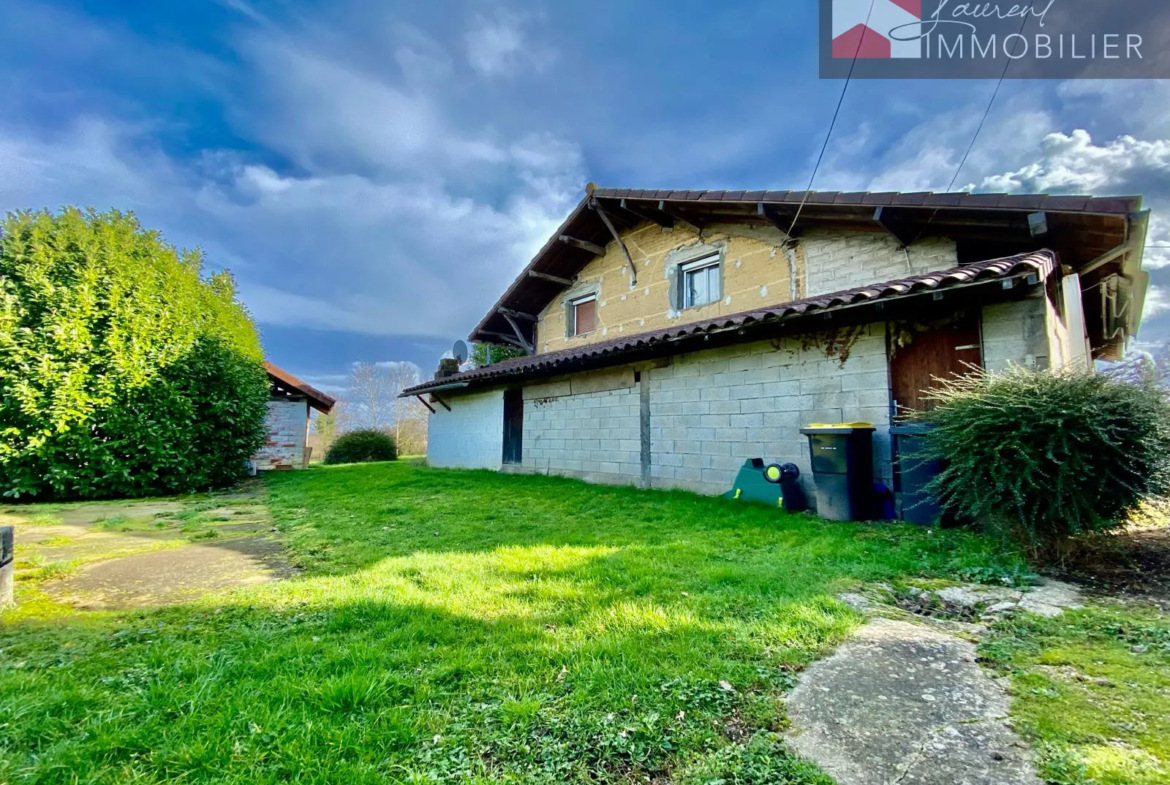 Belle maison familiale à vendre à Romenay avec jardin 