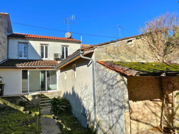 Maison familiale avec jardin à Cognac - Quartier paisible