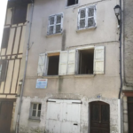 Maison de village à rénover à Maurs - Opportunité d'investissement