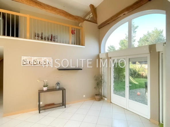 Loft spacieux de 144 m² avec jardin à vendre à Abscon