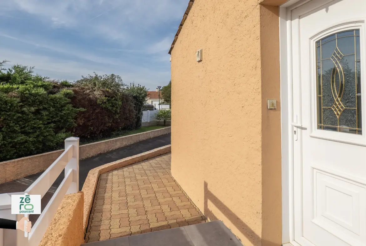 Maison à vendre à Saint-Mathurin, 93 m² avec jardin et garage 