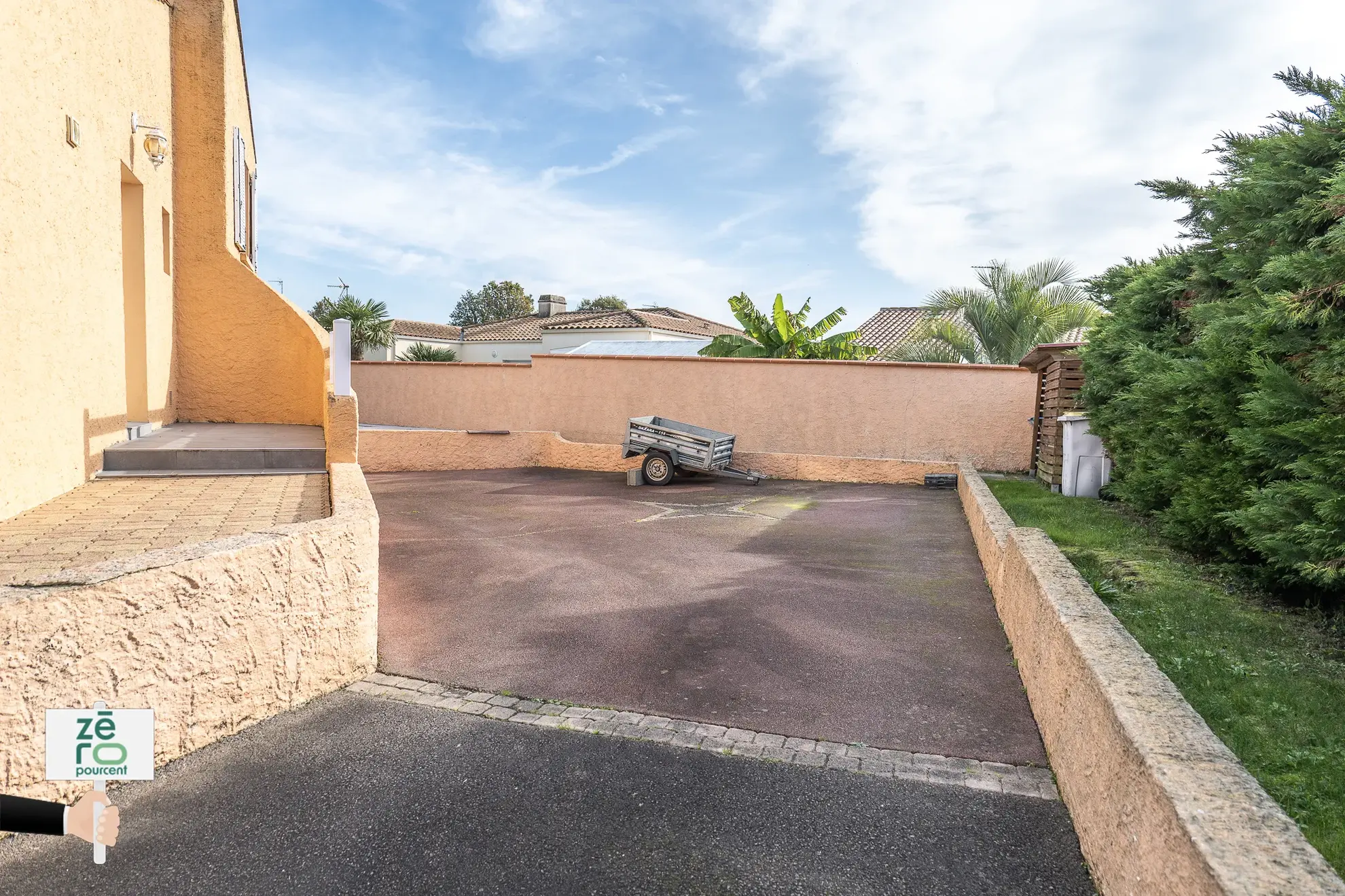 Maison à vendre à Saint-Mathurin, 93 m² avec jardin et garage 