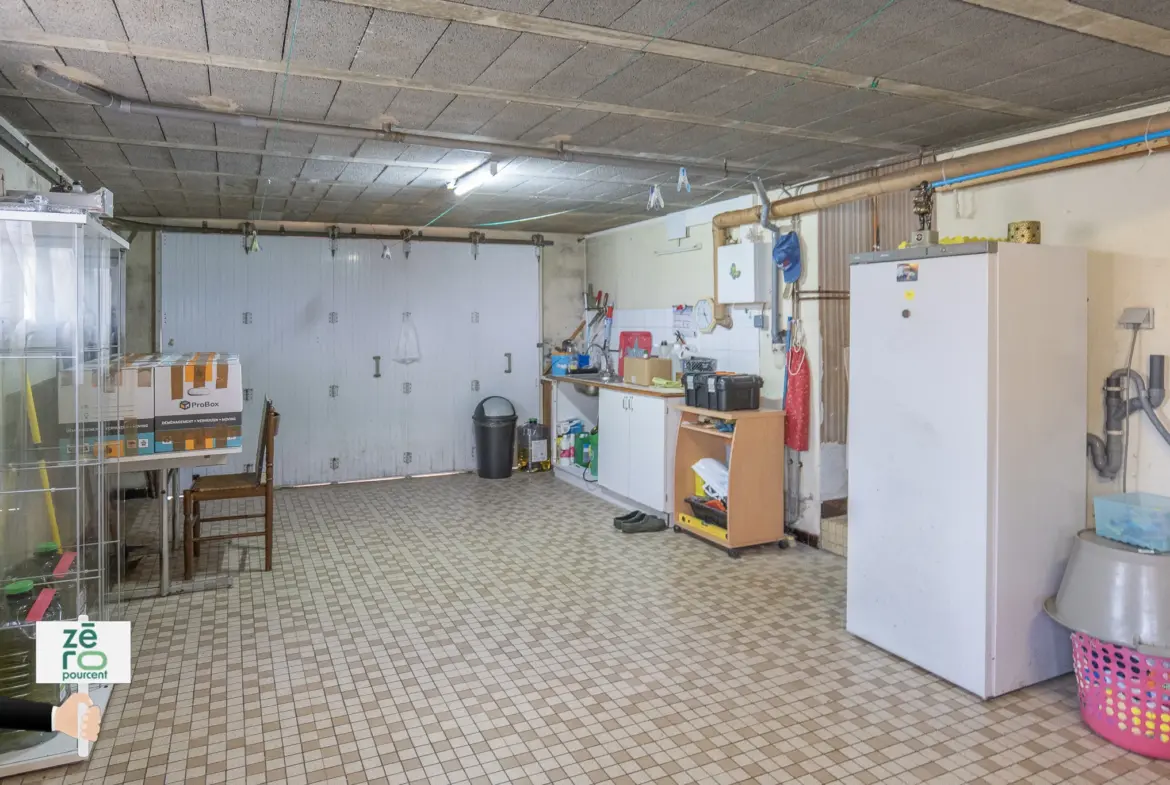 Maison à vendre à Saint-Mathurin, 93 m² avec jardin et garage 