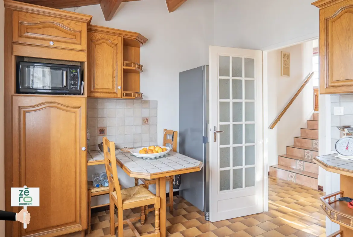 Maison à vendre à Saint-Mathurin, 93 m² avec jardin et garage 