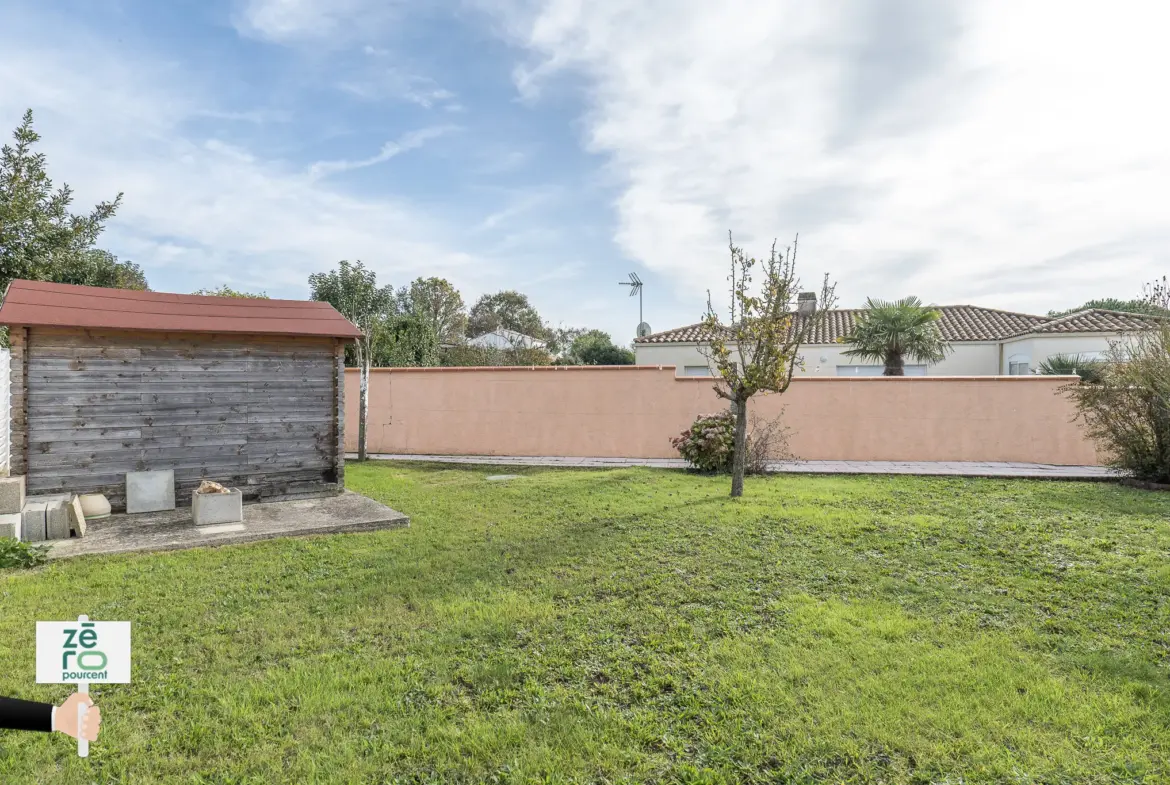 Maison à vendre à Saint-Mathurin, 93 m² avec jardin et garage 