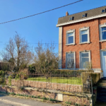 À Boussières-Sur-Sambre, maison de caractère avec 5 chambres à vendre