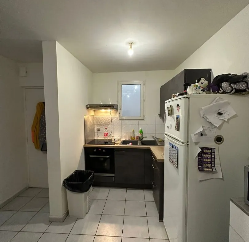 Appartement T3 à Servian - Loué à l'année pour 550 € 