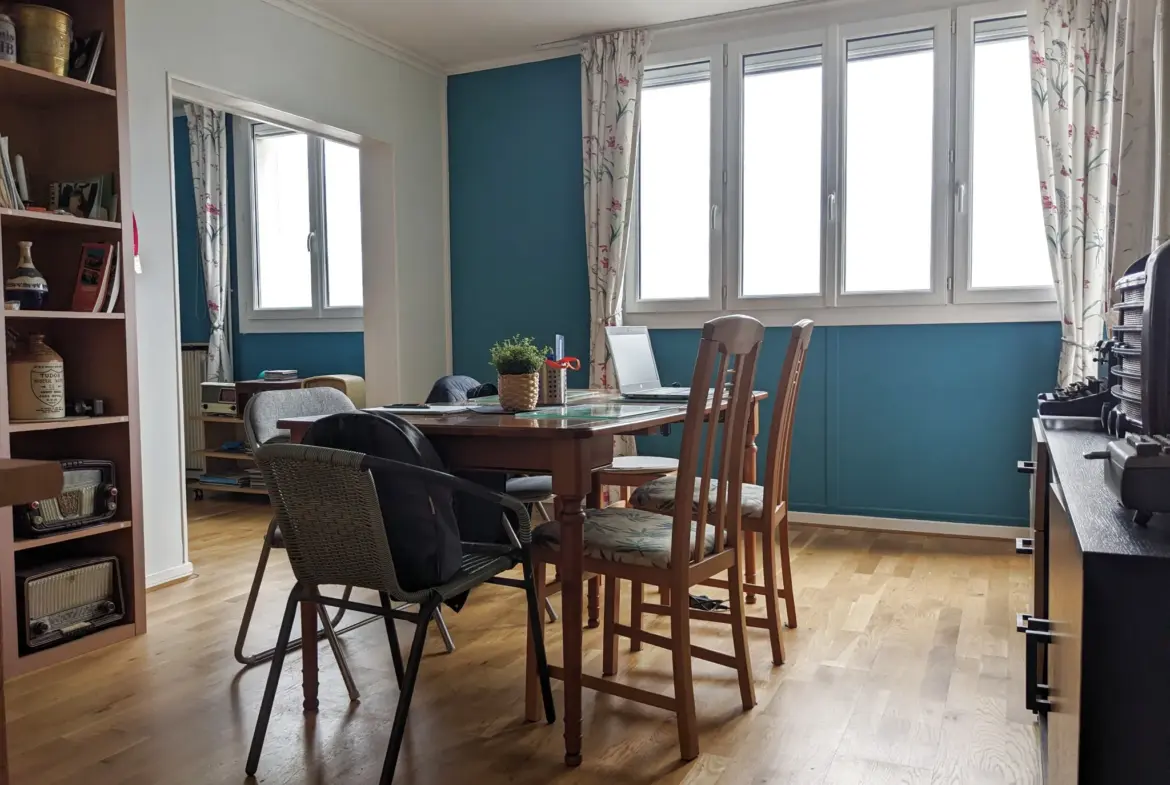 À vendre : Appartement 2 chambres avec vue sur Loire à Nevers 