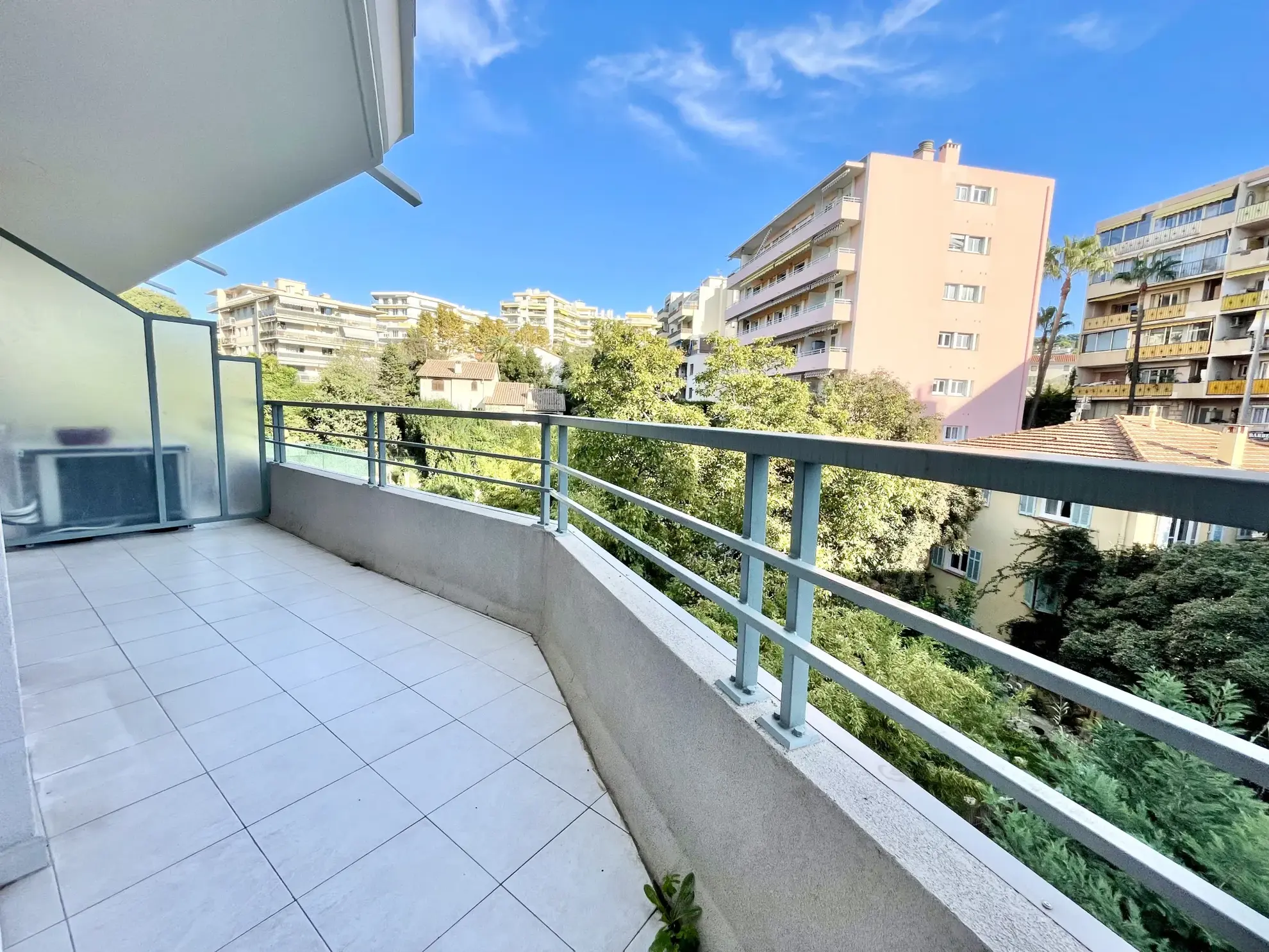 Appartement deux pièces à vendre au Cannet 