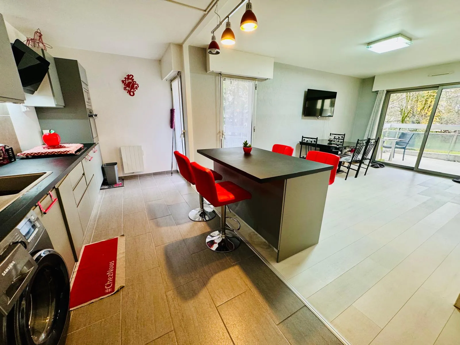 Superbe appartement T3 à vendre à Grenoble avec terrasse et parc 