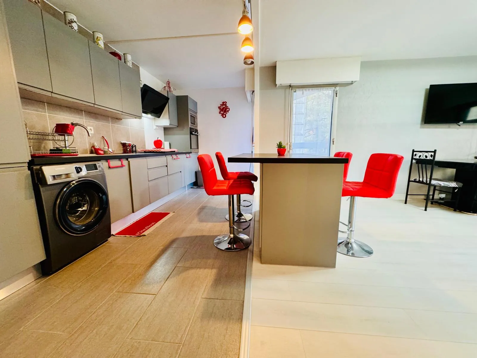 Superbe appartement T3 à vendre à Grenoble avec terrasse et parc 