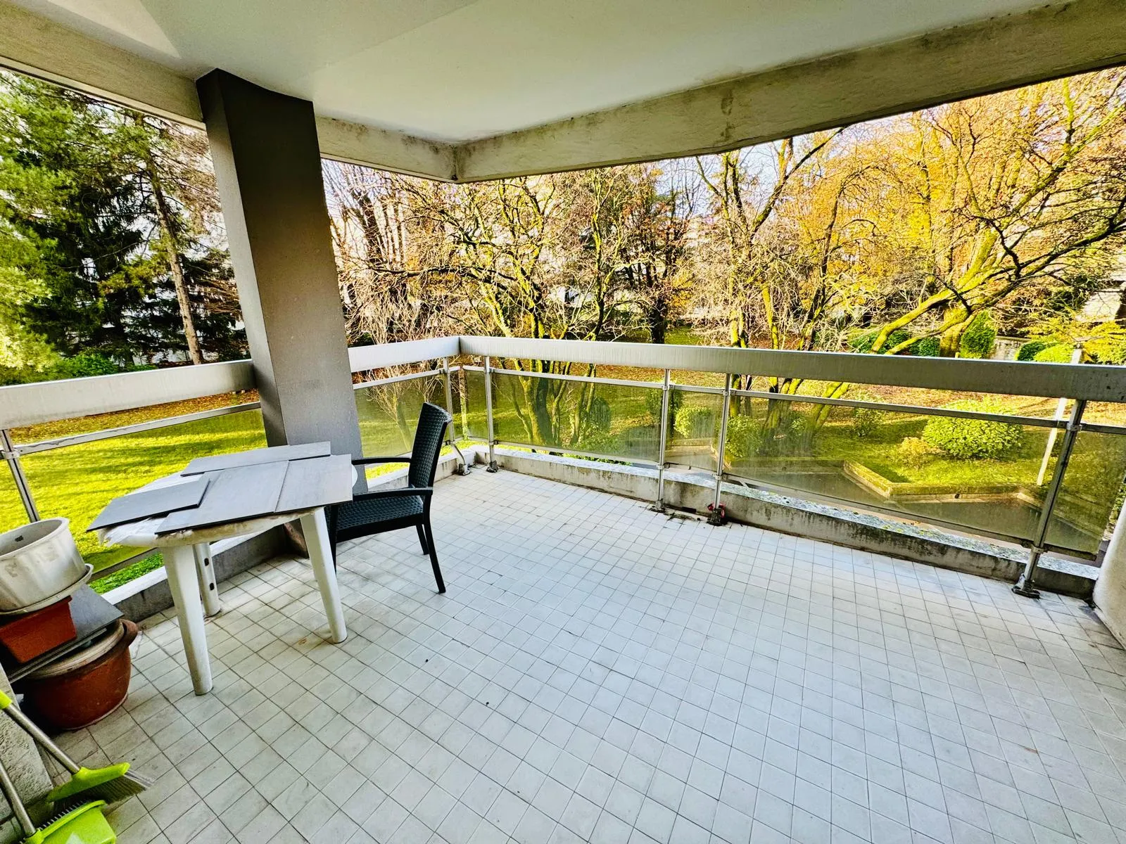 Superbe appartement T3 à vendre à Grenoble avec terrasse et parc 