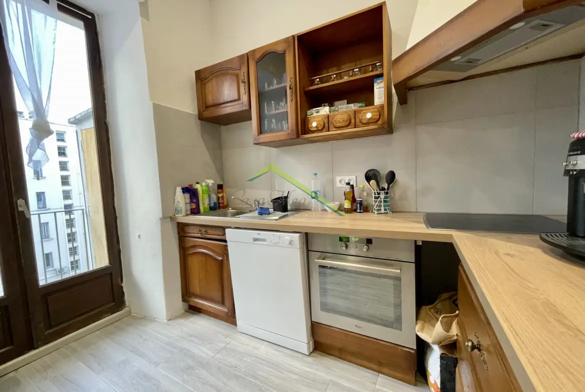 Vente Appartement T3 avec Balcon à Bastia Centre 