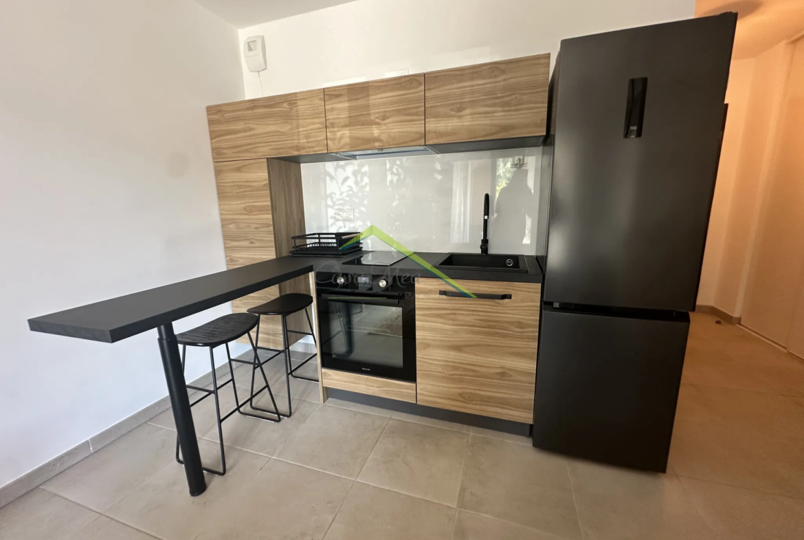 VESCOVATO - Studio/T2 en Rez-de-Jardin à Vendre 