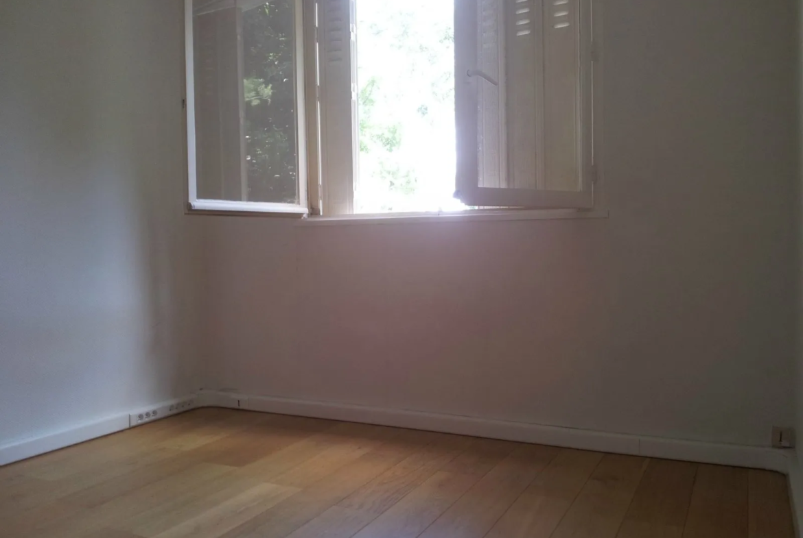 Appartement T3 avec balcon et garage à Nevers - 52 000 € 