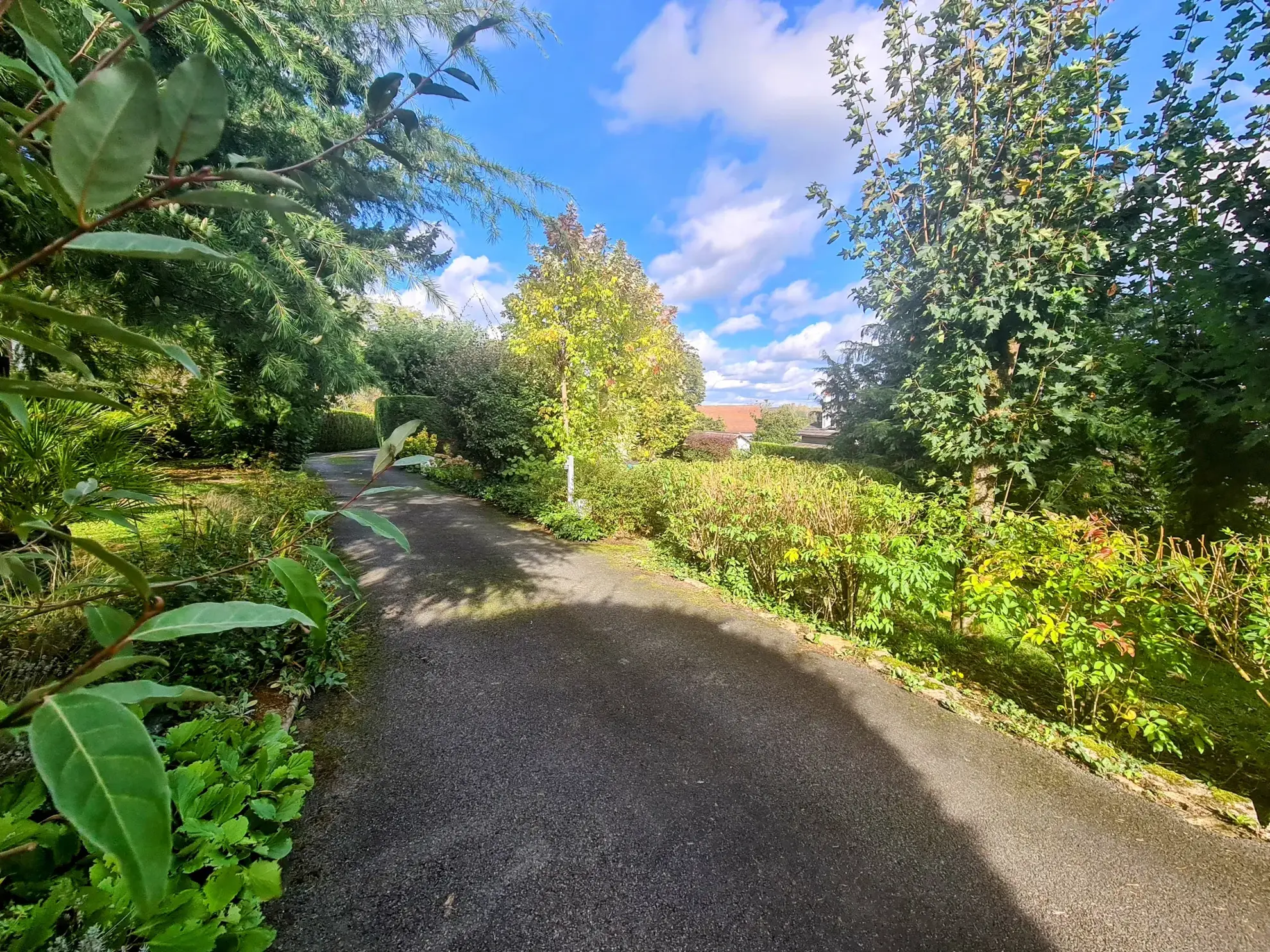 Pavillon T.7 de 150 m² avec jardin à Varennes Vauzelles 