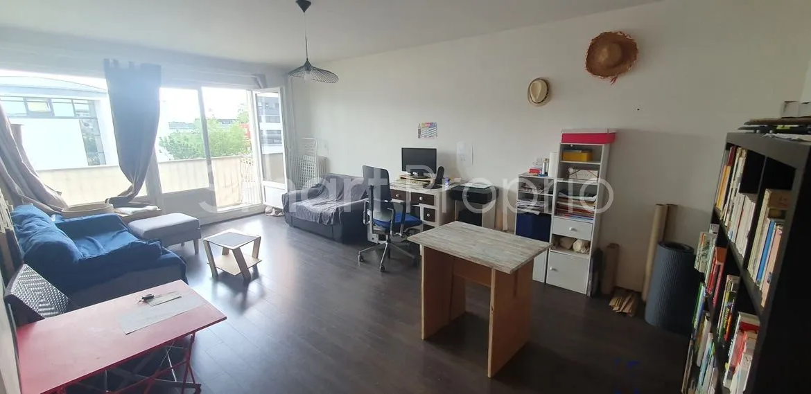 Bel appartement 2 pièces avec balcon à vendre à Caen 