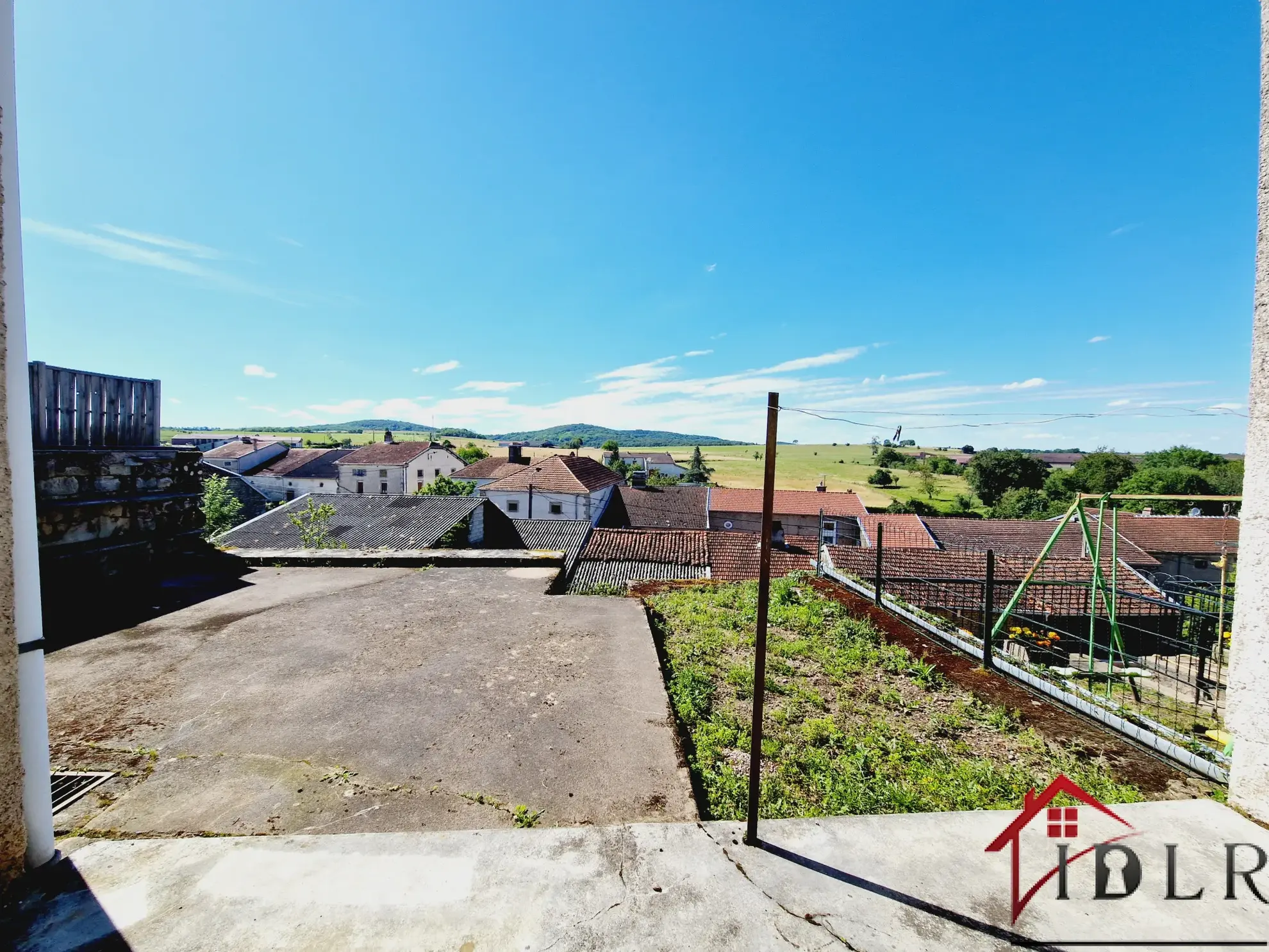 Maison ancienne de 108 m² avec vue à Chatillon-sur-Saône 