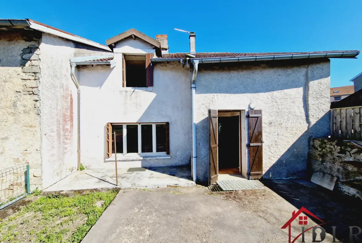 Maison ancienne de 108 m² avec vue à Chatillon-sur-Saône 