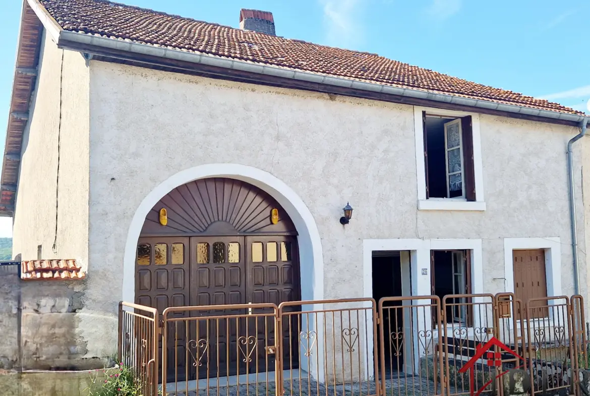 Maison ancienne de 108 m² avec vue à Chatillon-sur-Saône 